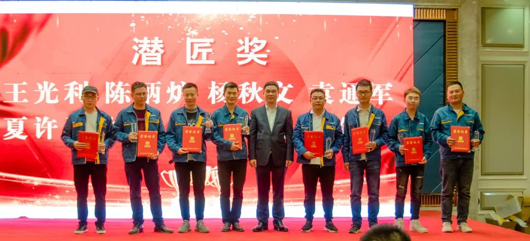 1619162613141316.jpg 4.20第八章.jpg