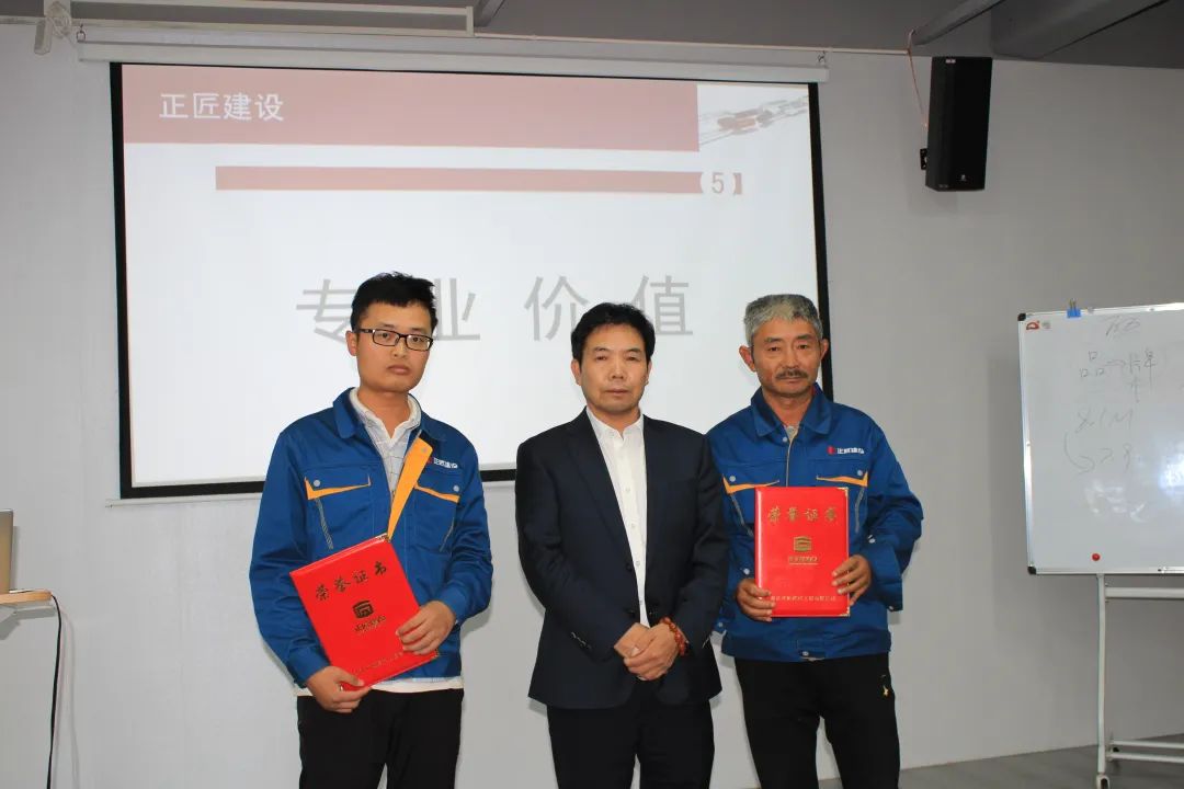 1635123948133325.jpg 10.25尾.jpg