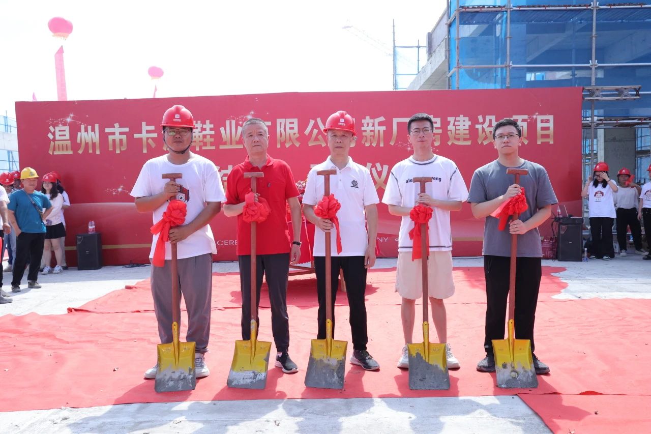 1698651784931078.jpg 63d46a2dbfdb4cc56c53d6b774b40a71.jpg