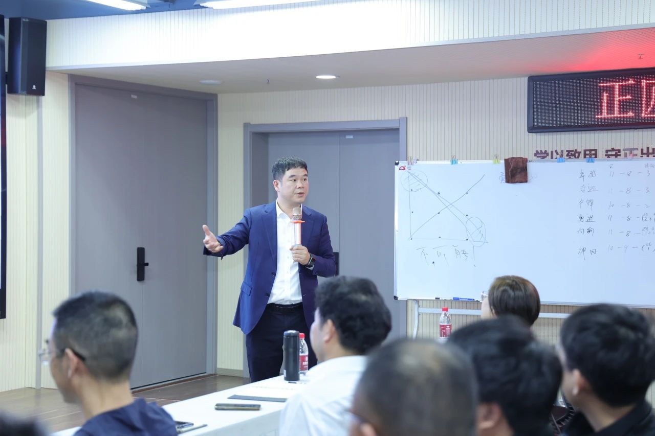 1698653245671553.jpg 478b077c59d11de327864ee19f70b1e7.jpg