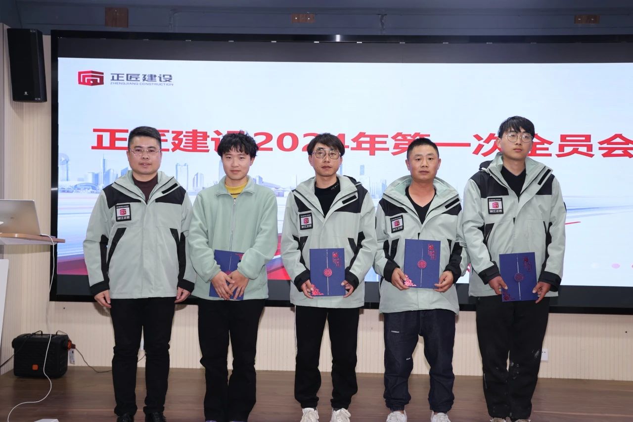 1706583065111099.jpg b61710b7646d1238edce5918d4404305.jpg