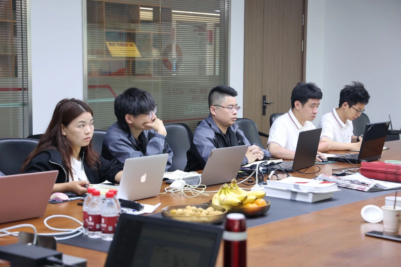 1716772628591471.jpg ca053b52814022adfa328c86276e5809.jpg