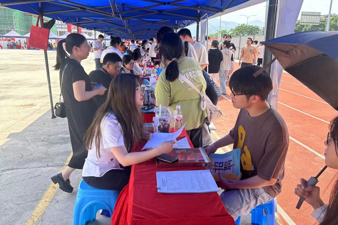 1716776212131475.jpg 61eb9e9f03f85b2cb579ff8916f6db29.jpg