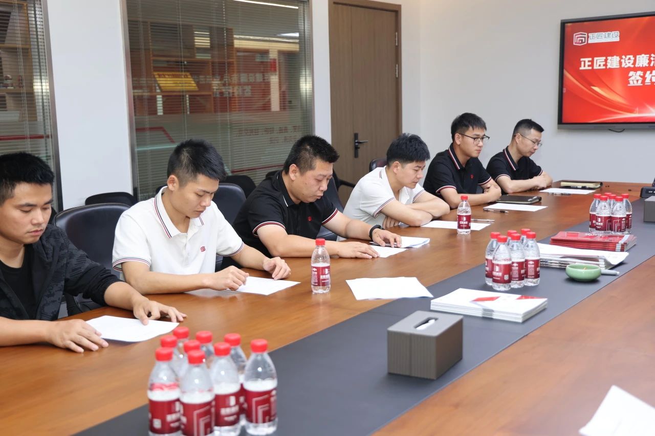 1722216033499469.jpg 373b9d25a75b0920f07debead2e65c41.jpg