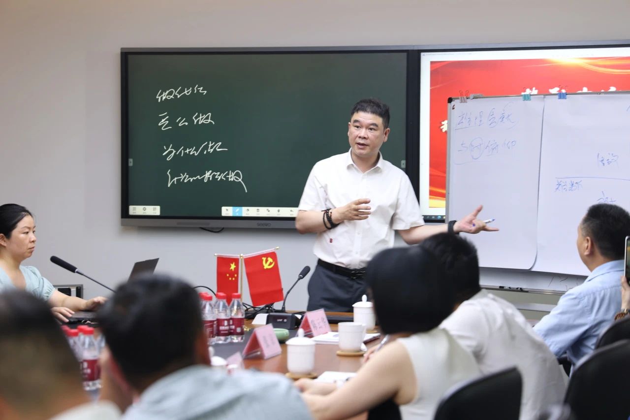 1722219298124383.jpg 25ef6edd08127130103051e22143c081.jpg