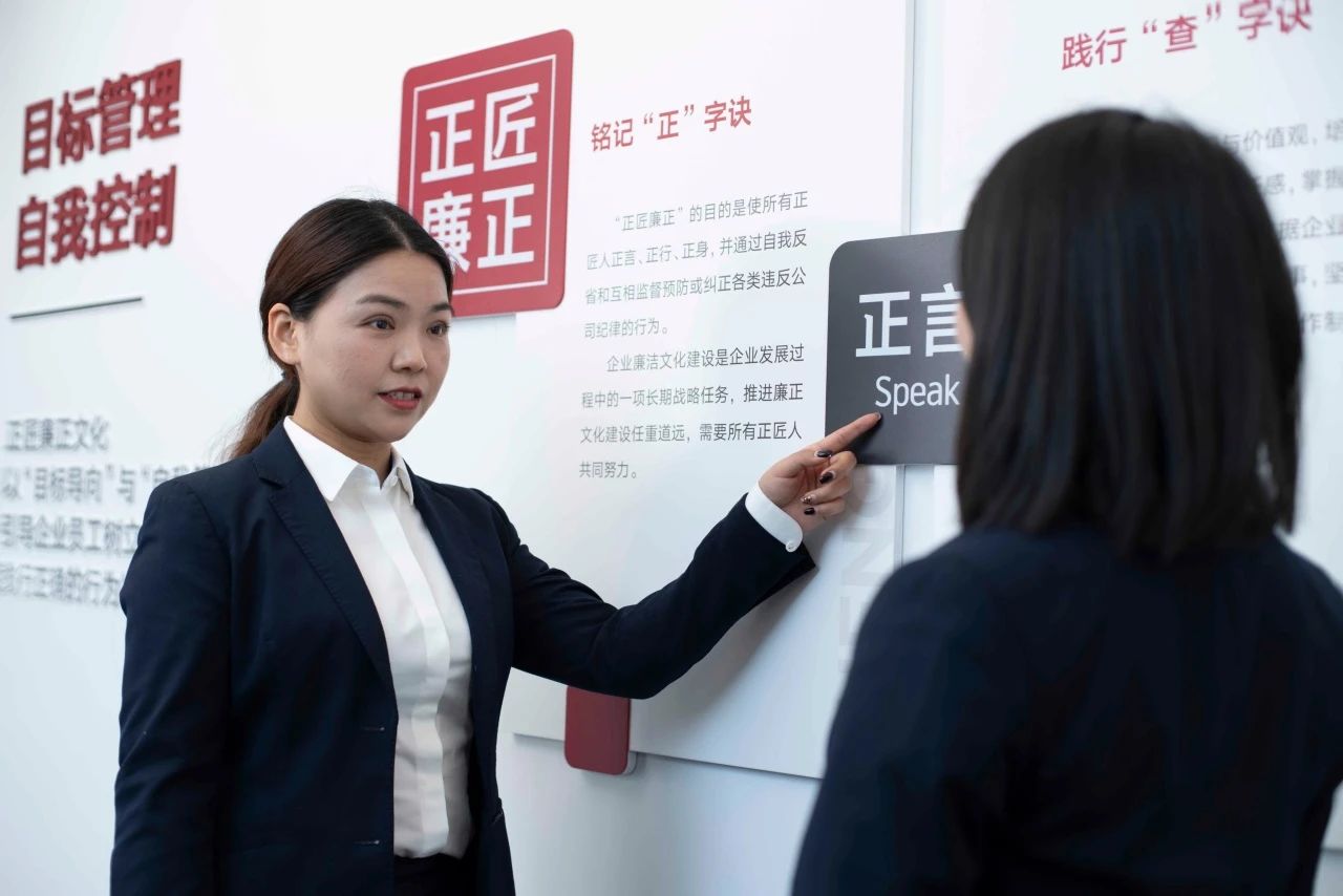 1752559948105724.jpg 6a9089f1499af81f0178047befd3bb28.jpg