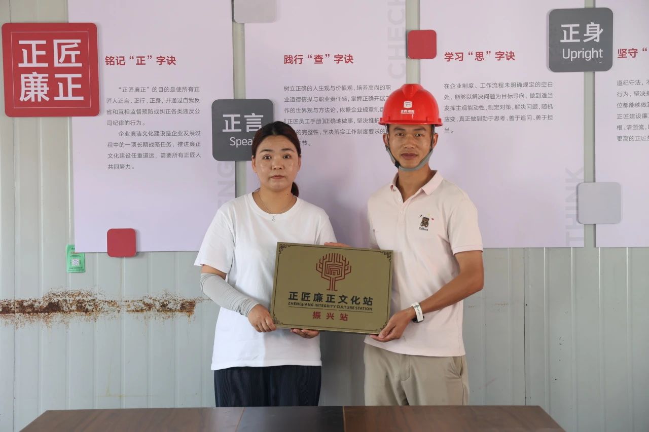 1752559964554765.jpg 61da1253b716f7816e3314dd1f71e134.jpg